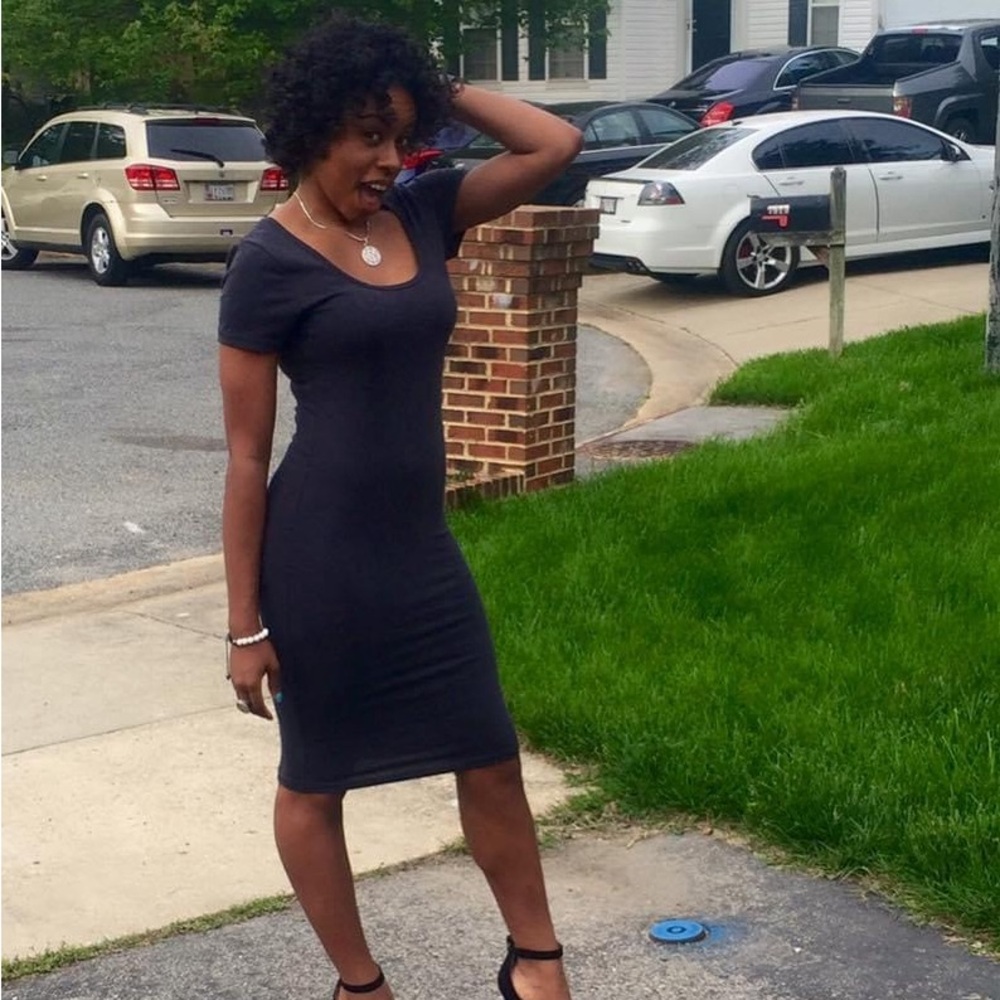 Classic Grey Bodycon Dress – Effortless Chic